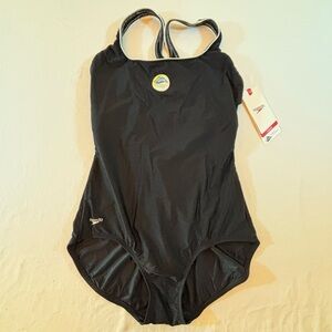 Speedo Women’s One Piece Swimsuit Black Moderate Cut Size 14 NWT
